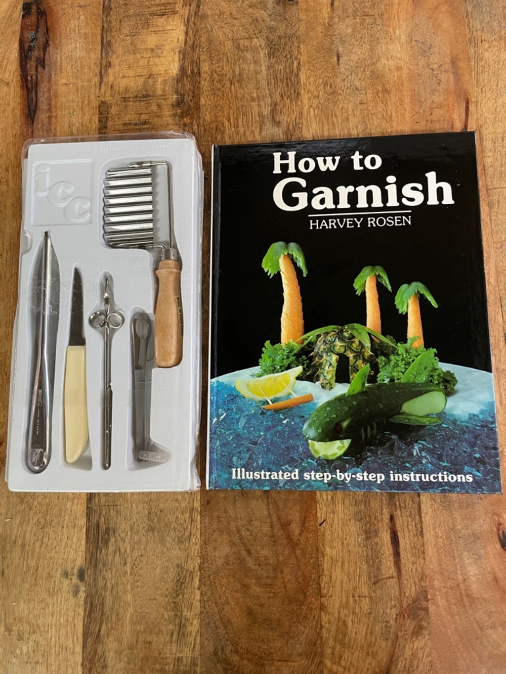 How to Garnish by - Black Cover Instructional Book